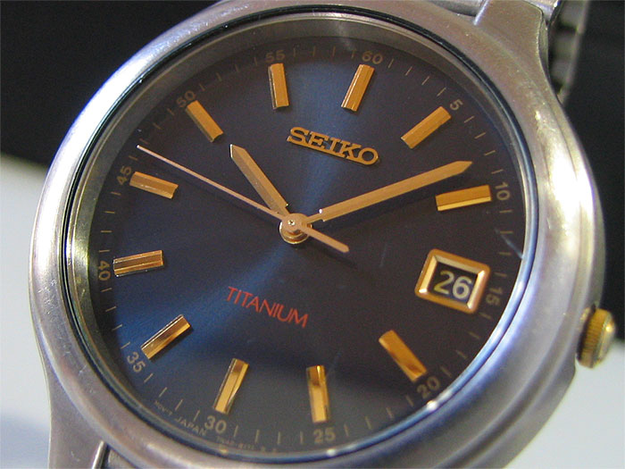 Japan 1997 SEIKO Quartz watch [7N42 8109] Titanium  